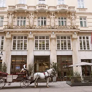 Hotel Steigenberger Herrenhof