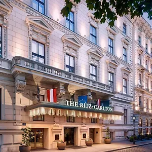 Hotel The Ritz-carlton,