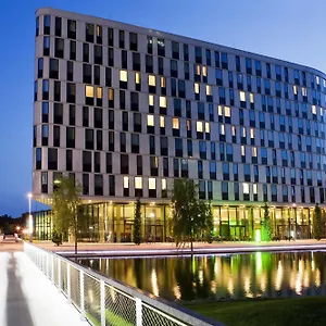 Hotel Courtyard By Marriott Prater/messe