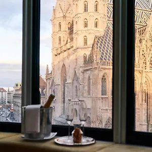 Hotel Do&co